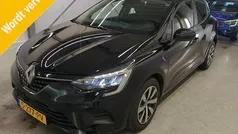 Gebruikt 2023 Renault Clio V Equilibre Hatchback | € 16.495 (Eerlijke prijs)