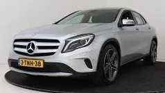 Grijs, metallic lak Gebruikt 2014 Mercedes GLA200 Ambition SUV | € 16.945 (Goede deal)