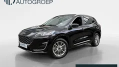 Zwart Gebruikt 2022 Ford Kuga Vignale SUV | € 29.945 (Eerlijke prijs)