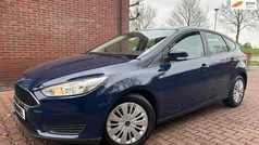 Blauw Gebruikt 2015 Ford Focus Titanium Hatchback | € 5.999 (Super prijs)