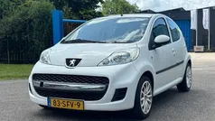 Wit Gebruikt 2011 Peugeot 107 Hatchback | € 3.450 (Eerlijke prijs)