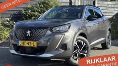 Grijs Gebruikt 2023 Peugeot 2008 Allure SUV | € 22.450 (Eerlijke prijs)