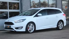 Wit Gebruikt 2016 Ford Focus Titanium Stationwagen | € 7.949 (Eerlijke prijs)