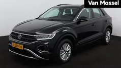 Gebruikt 2023 VW T-Roc Life SUV | € 32.500 (Eerlijke prijs)