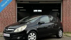Zwart Gebruikt 2008 Opel Corsa Enjoy MPV | € 3.250 (Eerlijke prijs)