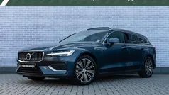 Blauw Gebruikt 2022 Volvo V60 Inscription Stationwagen | € 39.399 (Super prijs)