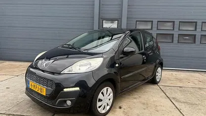 Gebruikt 2013 Peugeot 107 Active Hatchback | € 4.500 (Eerlijke prijs)