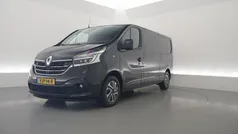 Zwart Gebruikt 2021 Renault Trafic Business Van | € 14.950 (Eerlijke prijs)