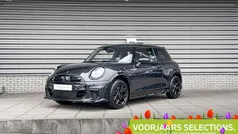 Gebruikt 2024 Mini John Cooper Works Hatchback | € 45.750 (Super prijs)