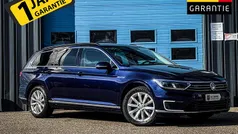 Blauw Gebruikt 2017 VW Passat Highline Stationwagen | € 20.850 (Eerlijke prijs)
