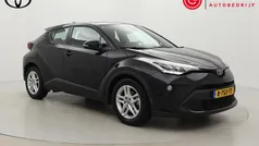 Zwart Gebruikt 2022 Toyota C-HR Active SUV | € 23.999 (Eerlijke prijs)
