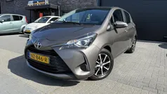 Grijs Gebruikt 2017 Toyota Yaris Hatchback | € 9.450 (Eerlijke prijs)