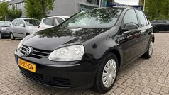 Zwart Gebruikt 2007 VW Golf V Hatchback | € 4.450 (Eerlijke prijs)