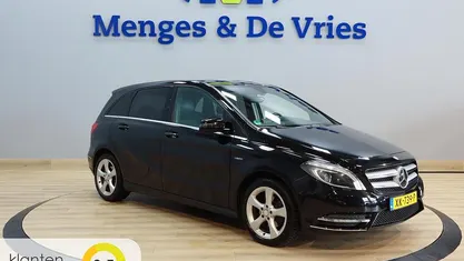 Occasion 2019 Mercedes B180 MPV | € 10.190 (Super prijs)