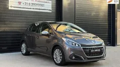 Gebruikt 2018 Peugeot 208 Hatchback | € 8.499 (Eerlijke prijs)