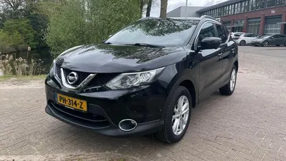 Gebruikt 2017 Nissan Qashqai SUV | € 9.500 (Eerlijke prijs)