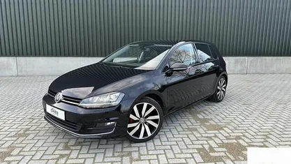 Gebruikt 2013 VW Golf VII Highline Hatchback | € 10.750 (Eerlijke prijs)