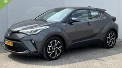 Gebruikt 2020 Toyota C-HR SUV | € 24.985 (Eerlijke prijs)