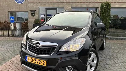 Zwart Gebruikt 2013 Opel Mokka Edition SUV | € 9.700 (Eerlijke prijs)