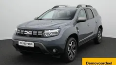 Gebruikt 2023 Dacia Duster Journey SUV | € 24.950 (Eerlijke prijs)