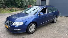 Blauw Gebruikt 2006 VW Passat Comfortline Stationwagen | € 1.600 (Goede deal)