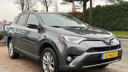 Grijs Occasion 2017 Toyota RAV4 SUV | € 24.250 (Super prijs)