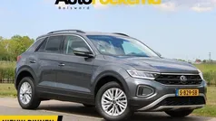 Grijs Gebruikt 2022 VW T-Roc Business SUV | € 22.950 (Eerlijke prijs)