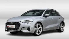 Zilver Gebruikt 2023 Audi A3 Sportback e-tron Advanced Sedan | € 29.950 (Eerlijke prijs)