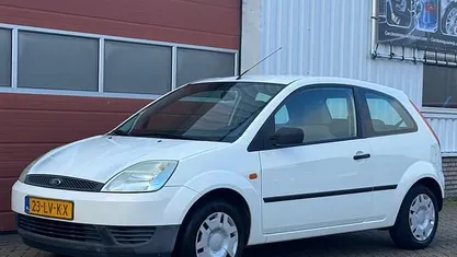 Occasion 2003 Ford Fiesta Ambiente Hatchback | € 1.300 (Eerlijke prijs)