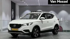 Wit Gebruikt 2021 MG ZS Luxury Sedan | € 15.495 (Eerlijke prijs)