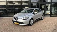 Grijs Gebruikt 2015 Renault Clio IV Expression Hatchback | € 5.450 (Eerlijke prijs)