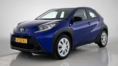 Blauw Gebruikt 2024 Toyota Aygo Play Hatchback | € 20.445 (Goede deal)
