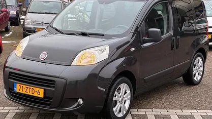 Zwart (metallic) Occasion 2013 Fiat Qubo Dynamic MPV | € 6.750 (Eerlijke prijs)