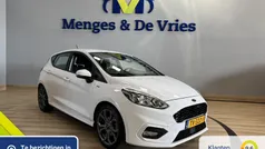 Wit Gebruikt 2018 Ford Fiesta ST-Line Hatchback | € 14.190 (Eerlijke prijs)