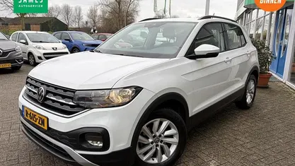 Gebruikt 2021 VW T-Cross Life SUV | € 20.345 (Goede deal)