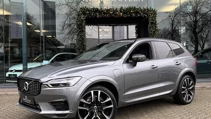 Grijs Gebruikt 2024 Volvo XC60 R-Design SUV | € 45.745 (Eerlijke prijs)