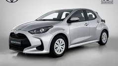 Zilver Gebruikt 2024 Toyota Yaris Hybrid Active Hatchback | € 23.745 (Eerlijke prijs)