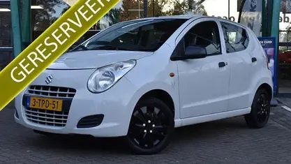 Wit Gebruikt 2013 Suzuki Alto Comfort Hatchback | € 3.499 (Eerlijke prijs)