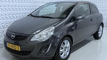 Occasion Opel Corsa Color Edition 86 PK (63 kW) 2012 Hatchback