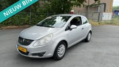 Gebruikt 2010 Opel Corsa Selection Hatchback | € 1.999 (Goede deal)