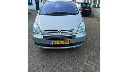 Occasion Citroën Xsara Picasso Attraction 116 PK (85 kW) 2005 Beige MPV