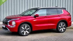 Rood Nieuw 2025 Mitsubishi Outlander Instyle SUV | € 61.890 (Eerlijke prijs)
