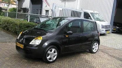 Occasion Renault Modus Dynamique 98 PK (72 kW) 2005 Zwart MPV