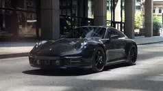 Porsche 911 Carrera 4 GTS