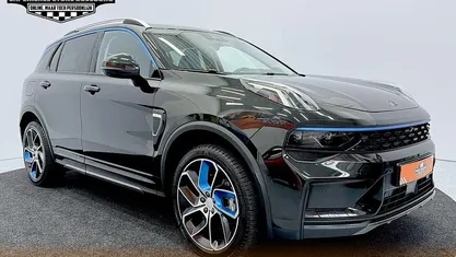 Zwart Gebruikt 2022 Lynk & Co 01 SUV | € 22.500 (Eerlijke prijs)