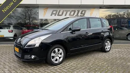 Occasion 2011 Peugeot 5008 MPV | € 2.419 (Eerlijke prijs)