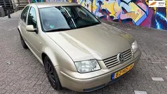 Gebruikt 2001 VW Bora Comfortline Sedan | € 1.295 (Eerlijke prijs)