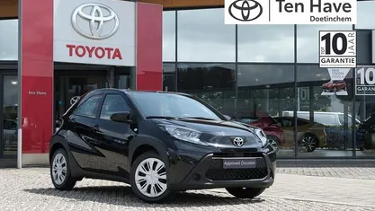 Gebruikt 2024 Toyota Aygo X Play SUV | € 16.900 (Goede deal)