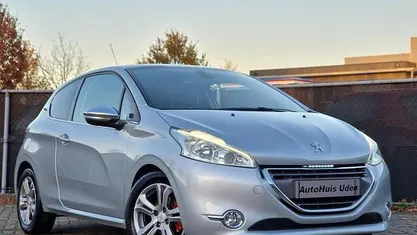 Gebruikt 2013 Peugeot 208 Allure Hatchback | € 5.995 (Eerlijke prijs)