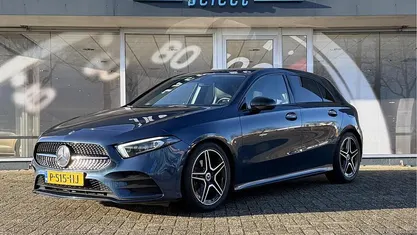 Blauw Gebruikt 2022 Mercedes A180 Business Hatchback | € 21.900 (Super prijs)